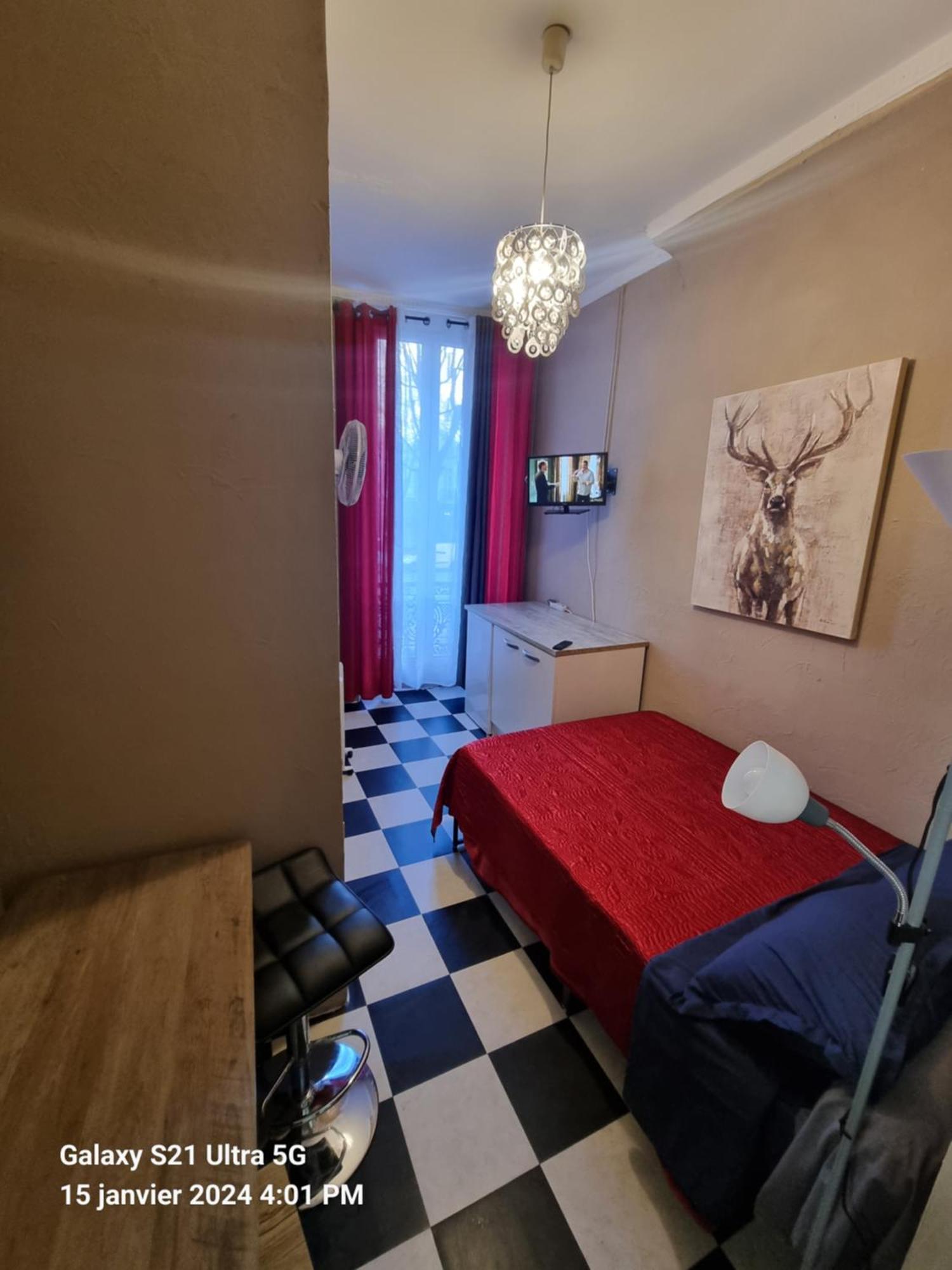 Des Allees Hotel