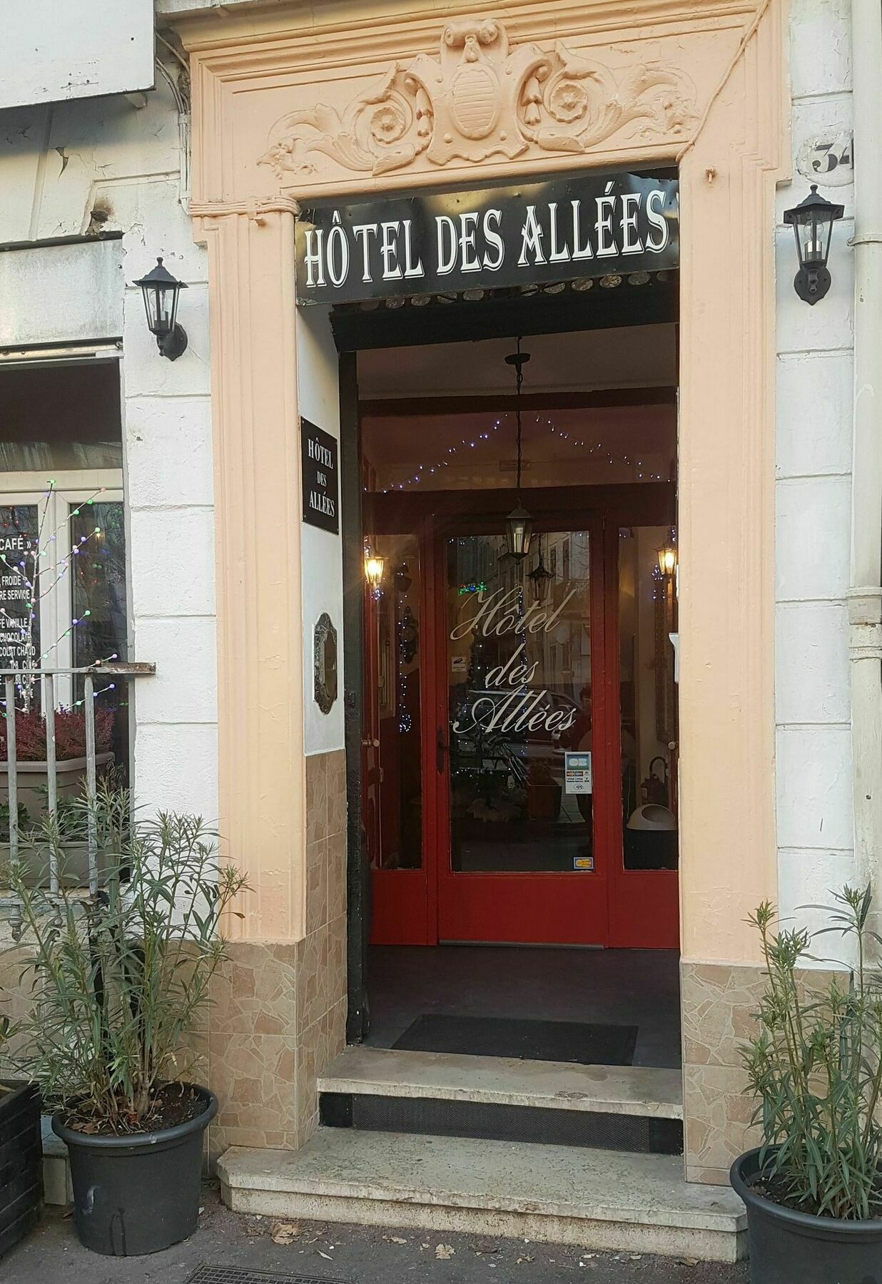 Des Allees 3* Marseilles